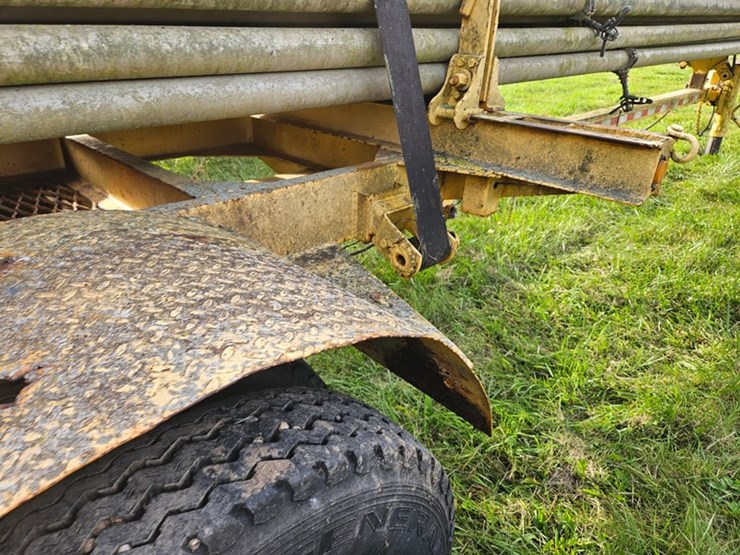 butler-pole-trailer-image-36