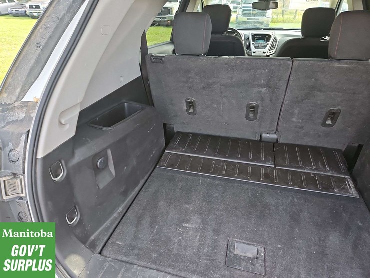 2013-chevrolet-equinox-image-25