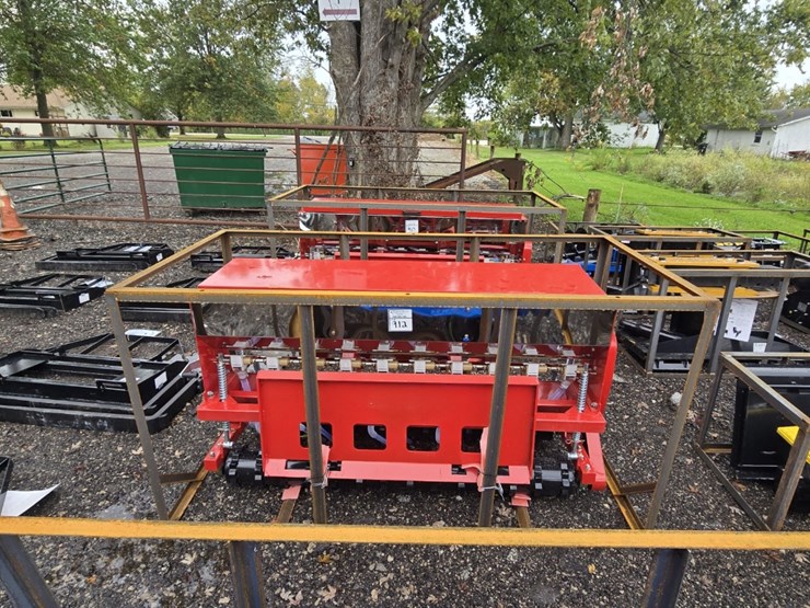 agt-stsd10-no-till-seed-drill-image-1