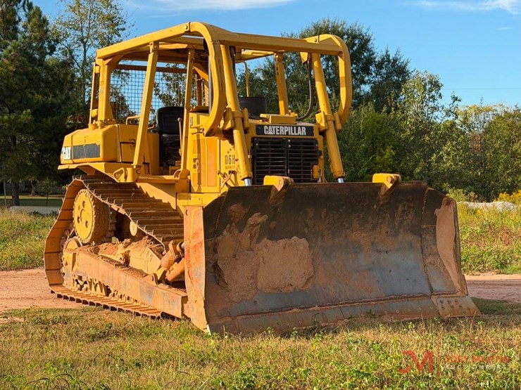 caterpillar-d6h-image-1