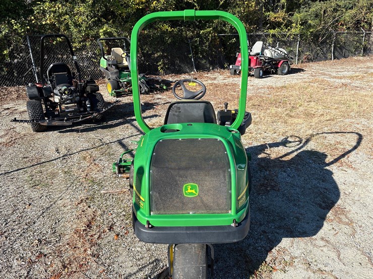 john-deere-2500e-image-9