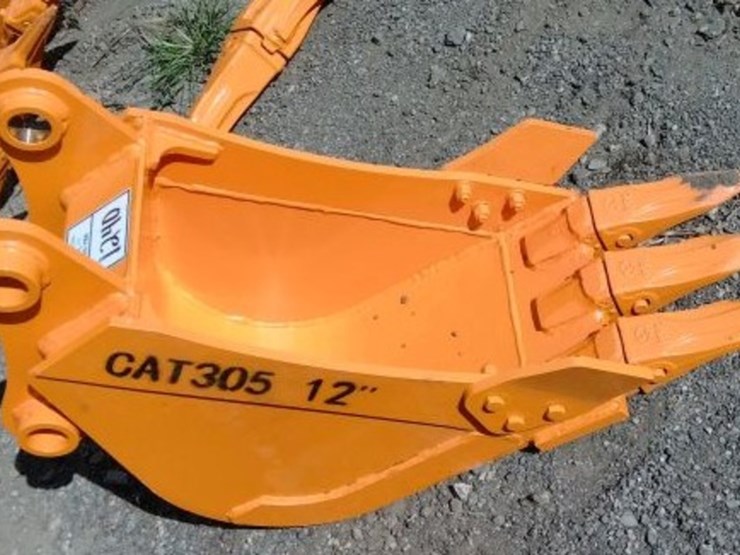caterpillar-305-image-2