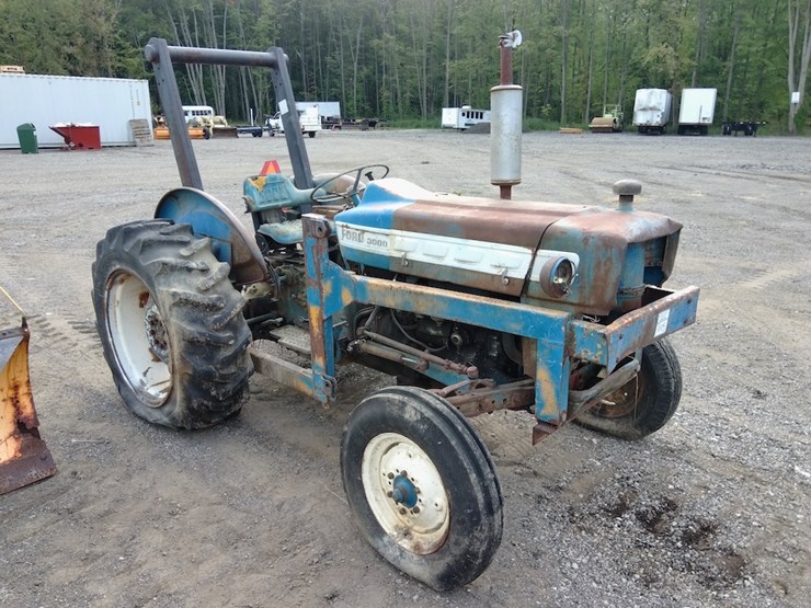 ford-3000-image-2