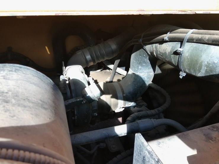 2013-terramac-rt9-image-22