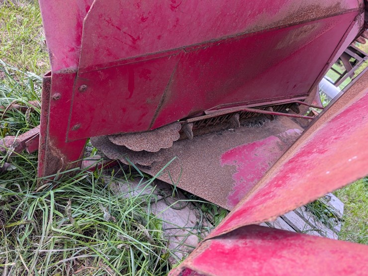 #4050-•-gehl-forage-harvester-image-16