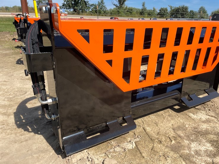 #2000-•-wolverine-skid-steer-pallet-fork-hydraulic-adjustable-attachment-image-10