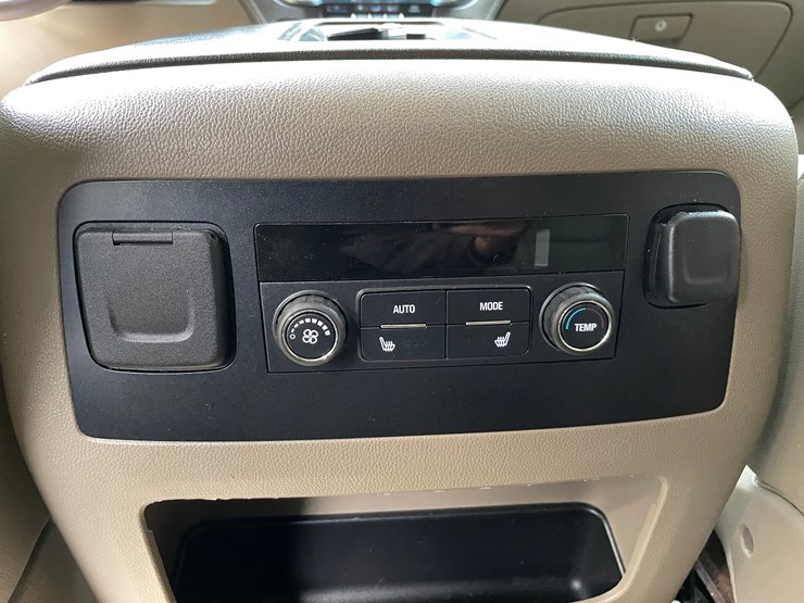 2015-chevrolet-1500-image-79