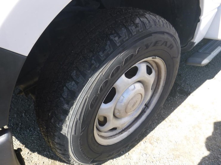 2013-ford-f150-image-12