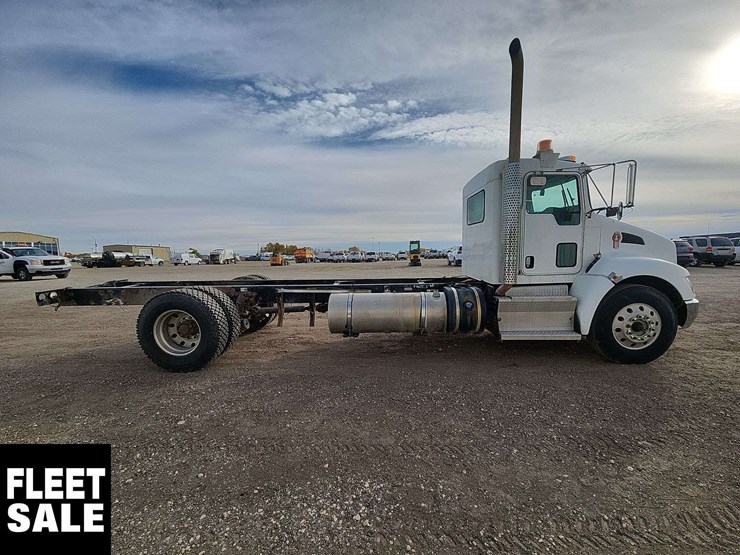 2015-kenworth-t370-image-7