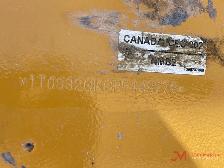 2023-deere-332g-image-26