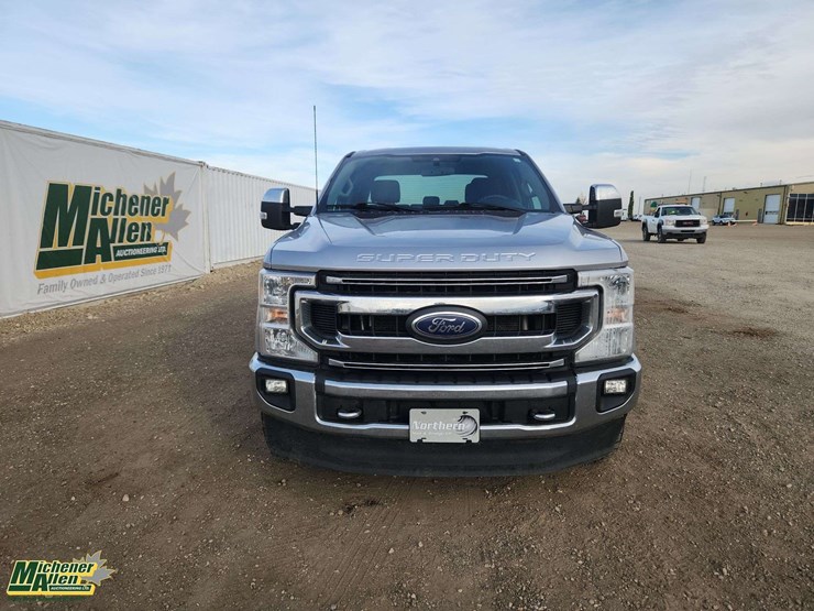 2022-ford-f250-image-27