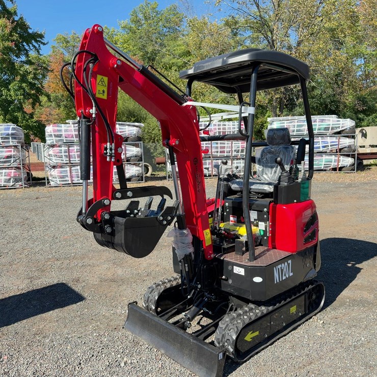 CFG INDUSTRIAL NT20Z MINI EXCAVATOR