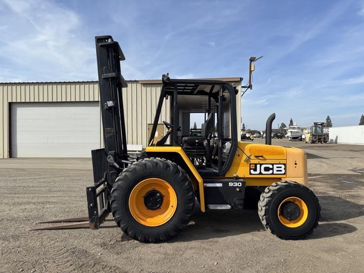 2019-jcb-903-4rt-forklift-image-5