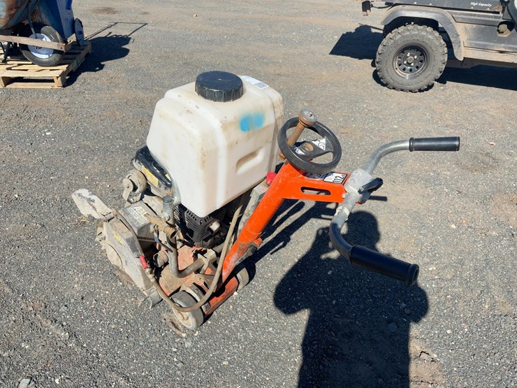 husqvarna-fs309-image-2