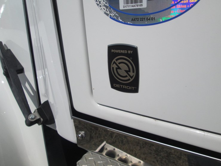 2020-western-star-4900-image-31