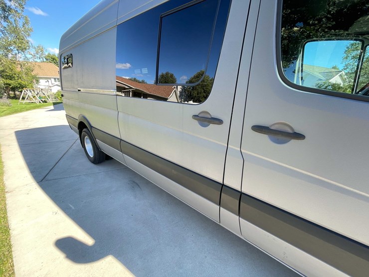 #525-•-2012-mercedes-benz-sprinter-(title-in-delay)-(green-bay,-wi)-image-34