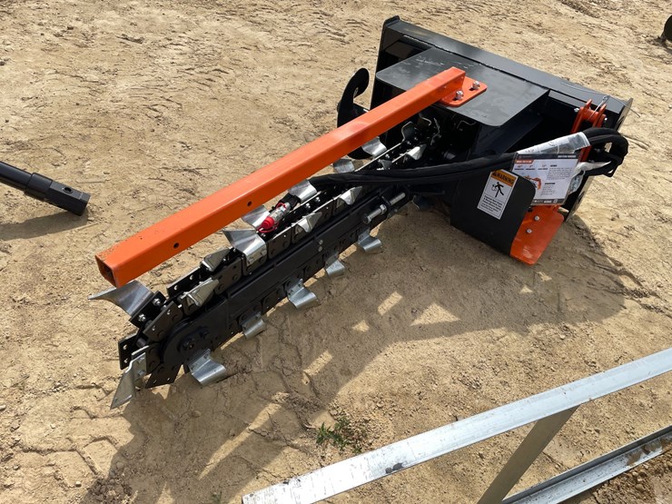 #2047-•-wolverine-skid-steer-trencher-attachment-image-1