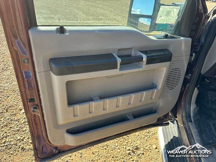 2009-ford-f550-xlt-image-24
