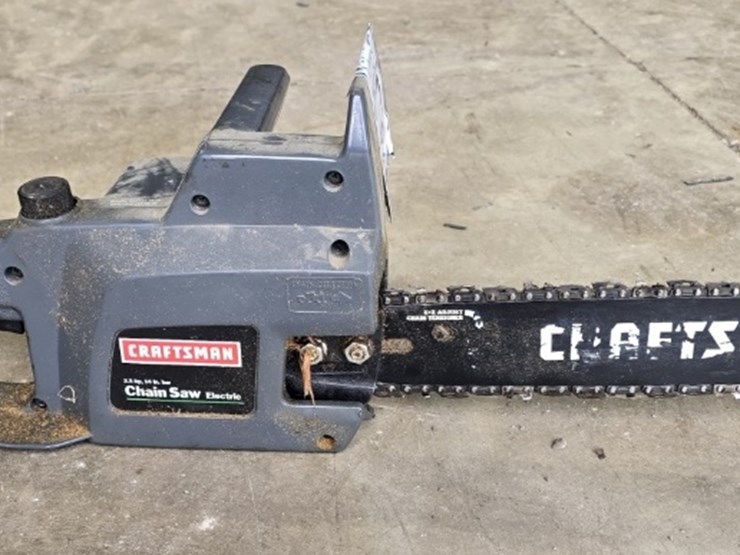 2-chain-saws-image-7