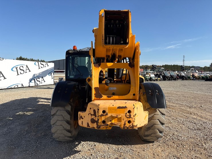 jcb-512-56-image-4