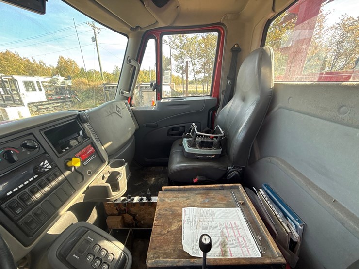 2015-versalift-vxd50-image-81