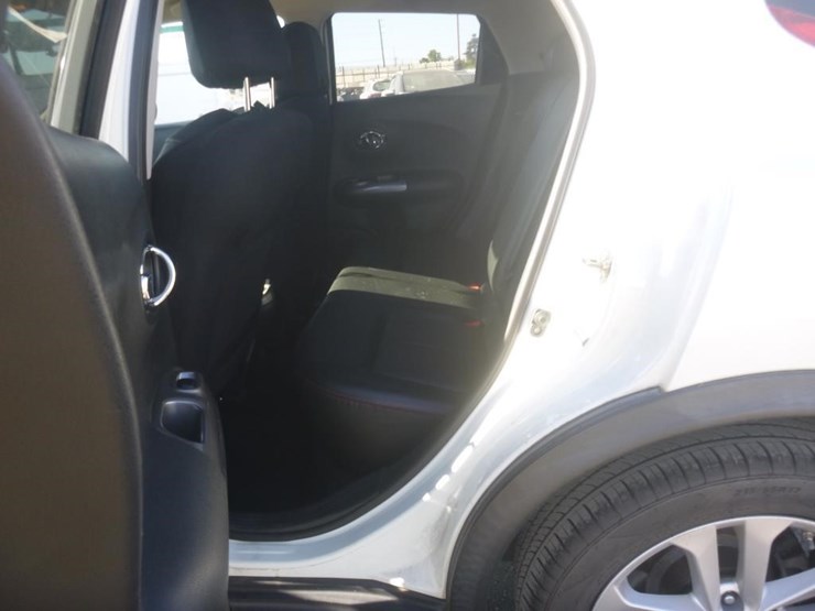 2011-nissan-juke-image-6