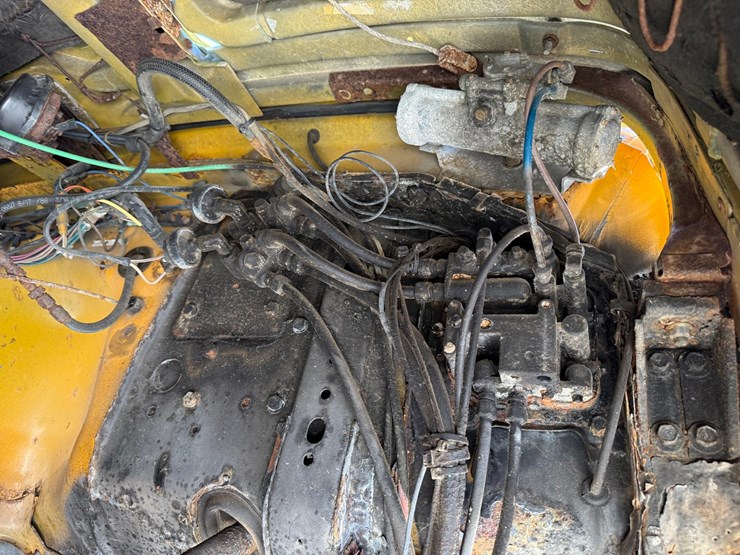 1989-ford-l8000-image-24