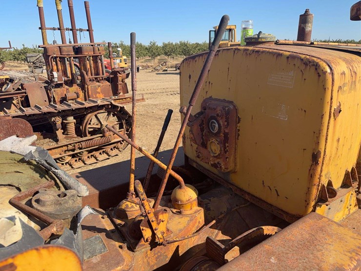 caterpillar-rd6-image-33
