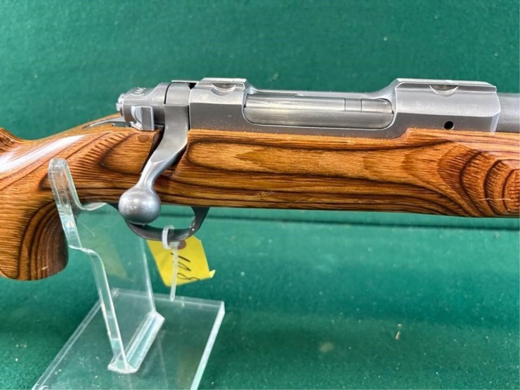 ruger-m77-mark-ii-243-win-rifle-image-3