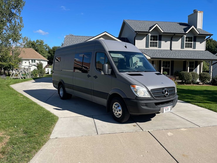 #525-•-2012-mercedes-benz-sprinter-(title-in-delay)-(green-bay,-wi)-image-3