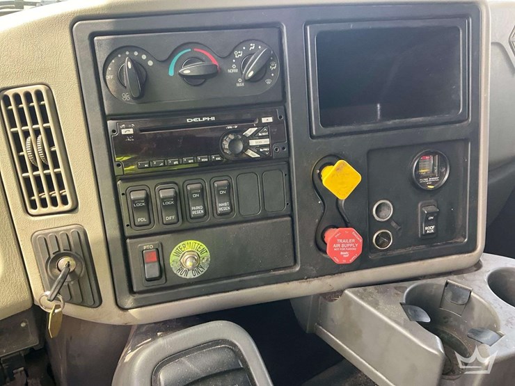 2017-international-workstar-7500-image-16