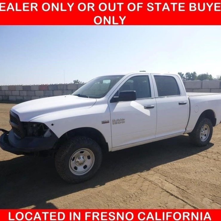 2016 DODGE 1500
