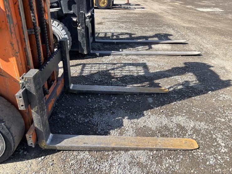 toyota-42-4fg025-forklift-image-9