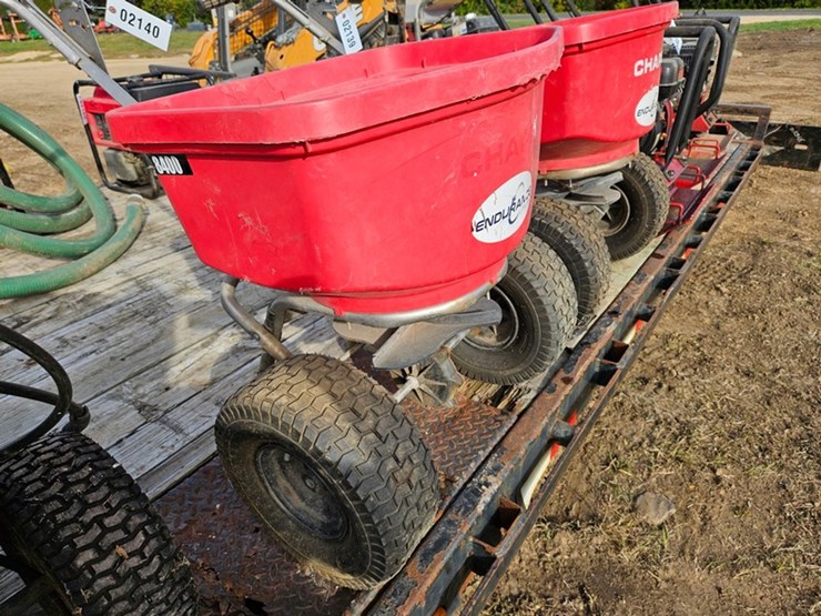 #2140-•-chapin-lawn-spreader-image-5