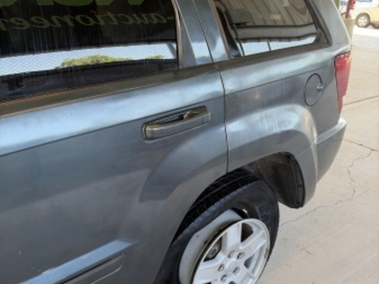 2007-jeep-grand-cherokee-image-6