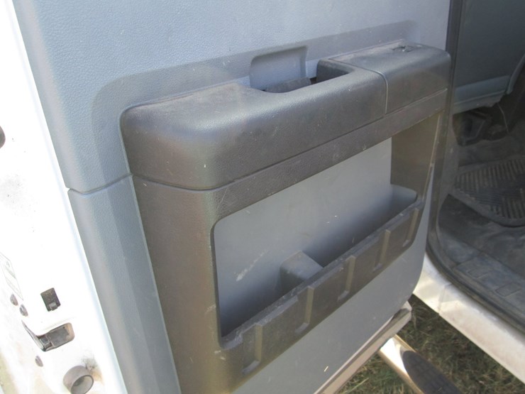 2012-ford-f450-image-25