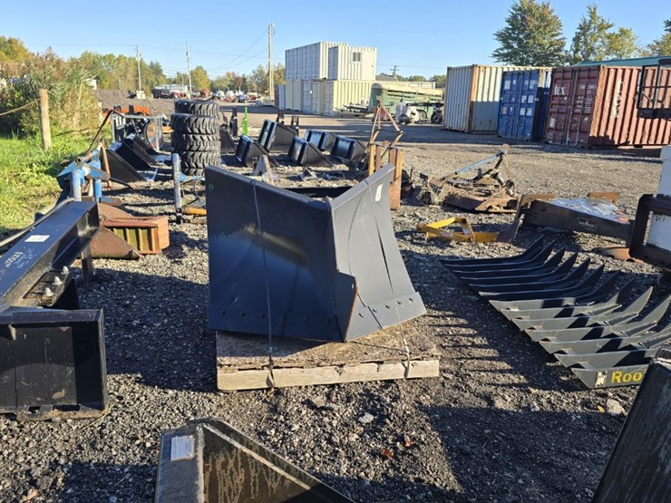 camoplast-v-plow-image-4