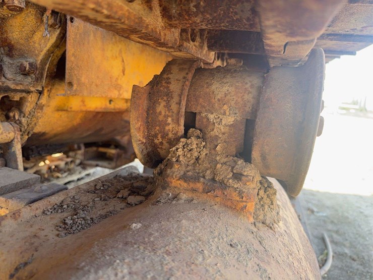 caterpillar-40-diesel-image-9