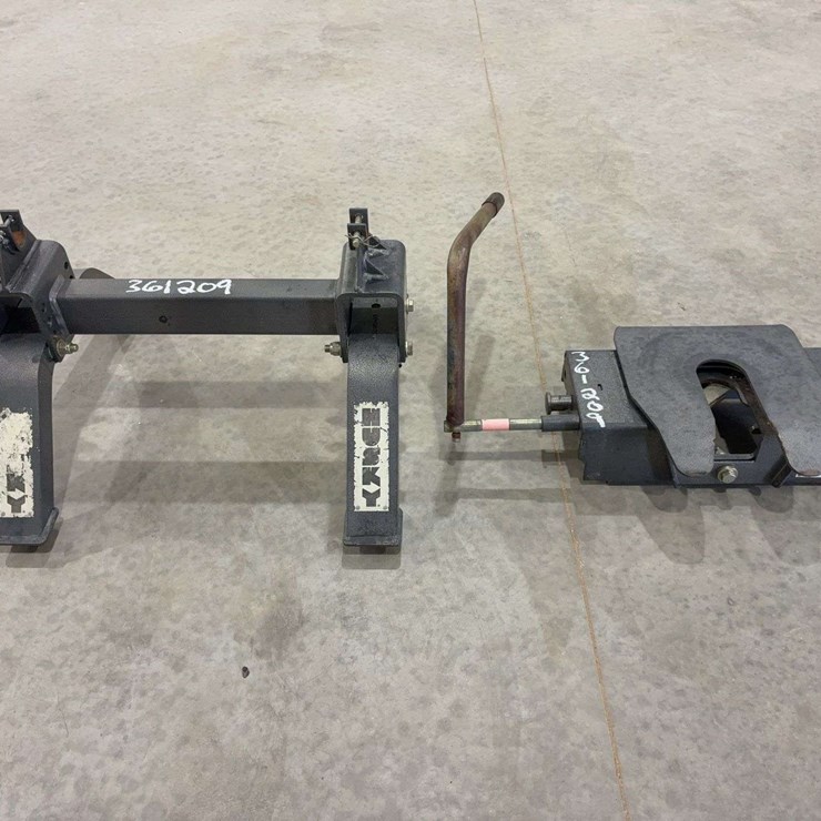 Huskey 16K 5th Wheel Hitch-No Rails