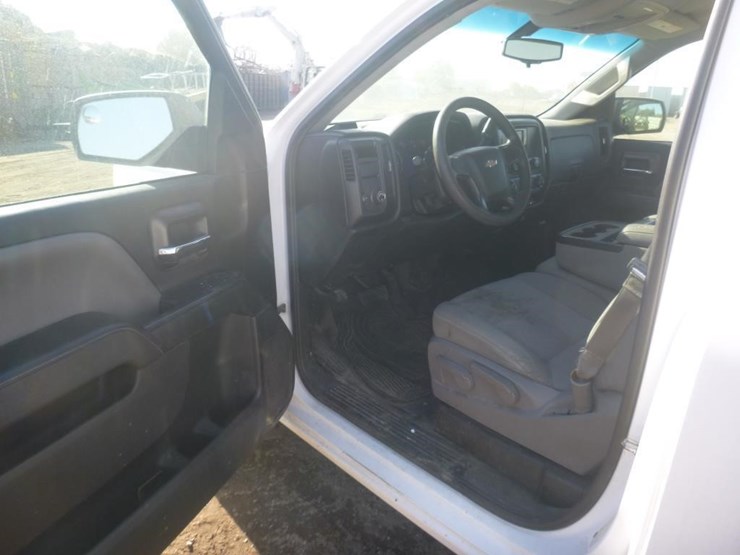 2015-chevrolet-1500-image-6