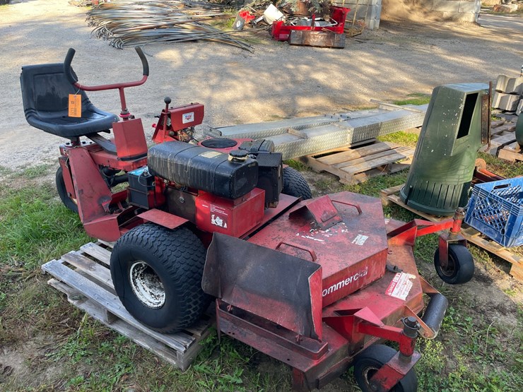 #3215-•-ferris-commercial-52"-cut-mower-image-2