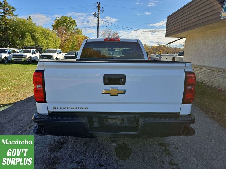 2015-chevrolet-silverado-1500-image-6
