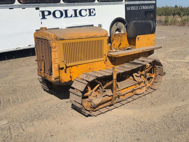 caterpillar-ten-image-1
