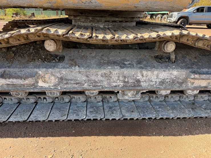 deere-210g-lc-image-56