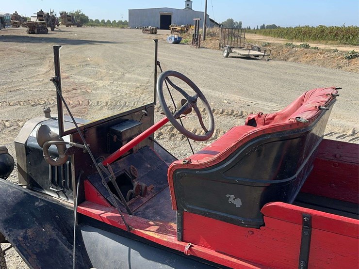 ford-model-t-image-16