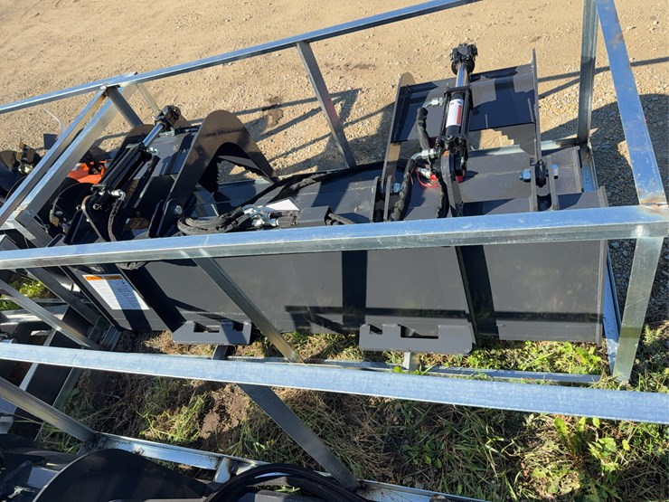 unused-2026-skid-steer-grapple-bucket-attachment-image-4