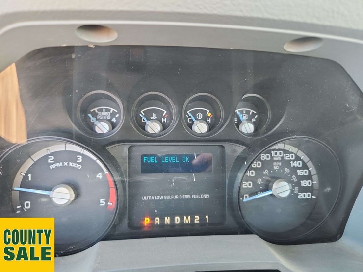 2015-ford-f550-image-14