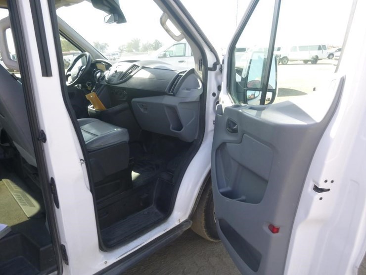 2018-ford-transit-image-14