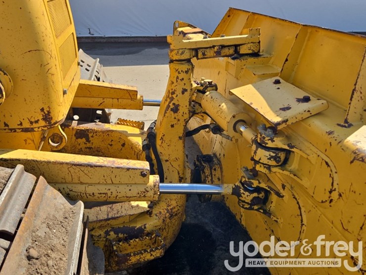 2020-komatsu-d39px-24-image-27
