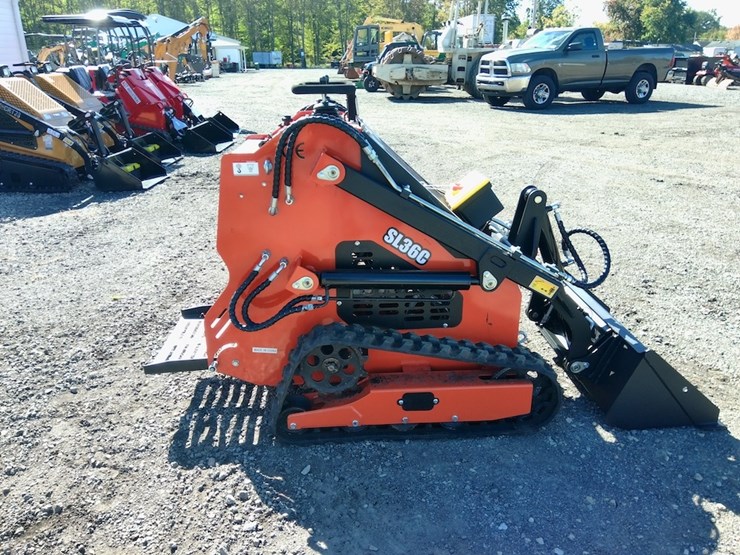 sdlool-sl360c-mini-skid-image-4